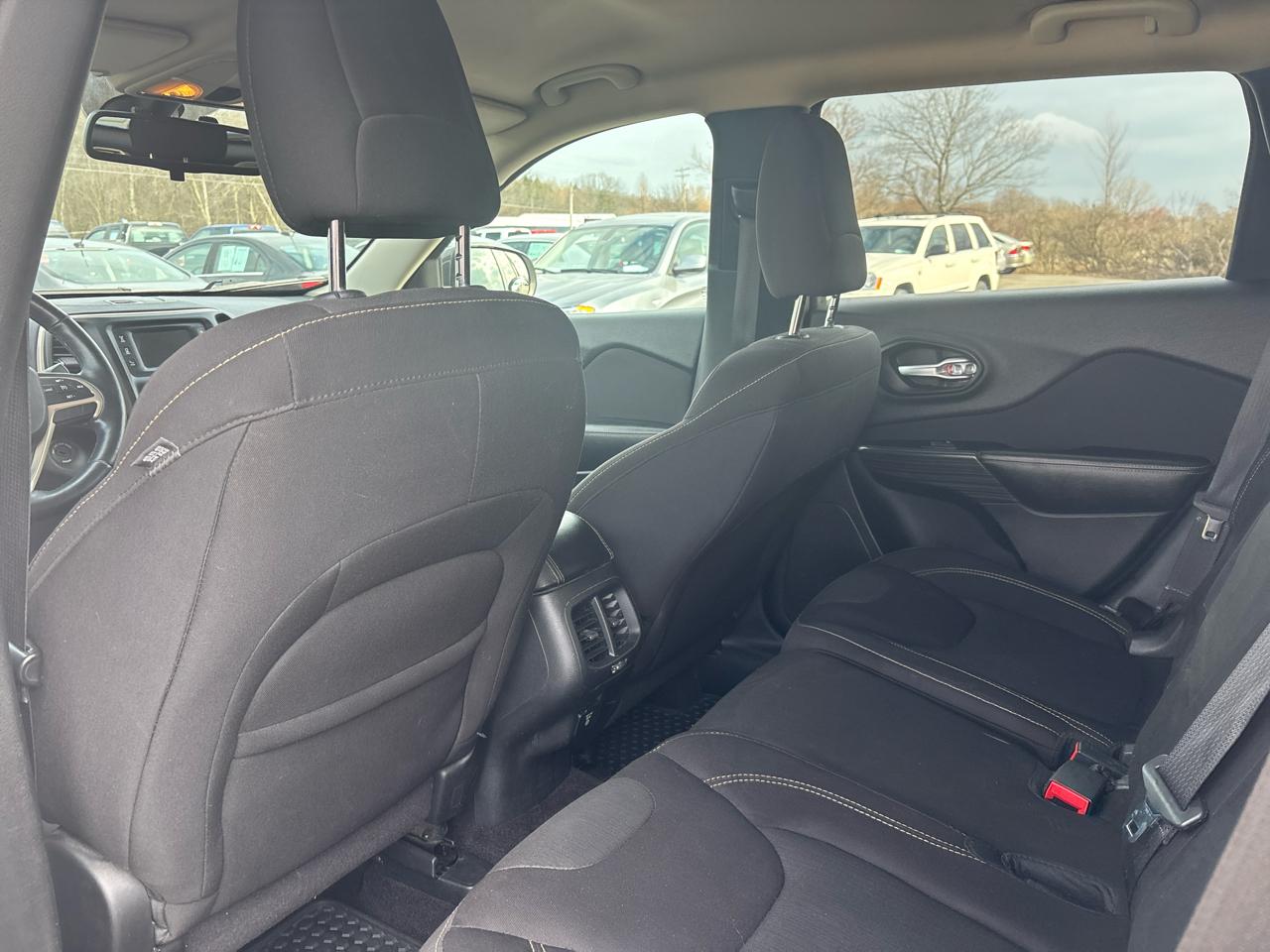 Jeep Cherokee FWD 4dr Latitude 2016