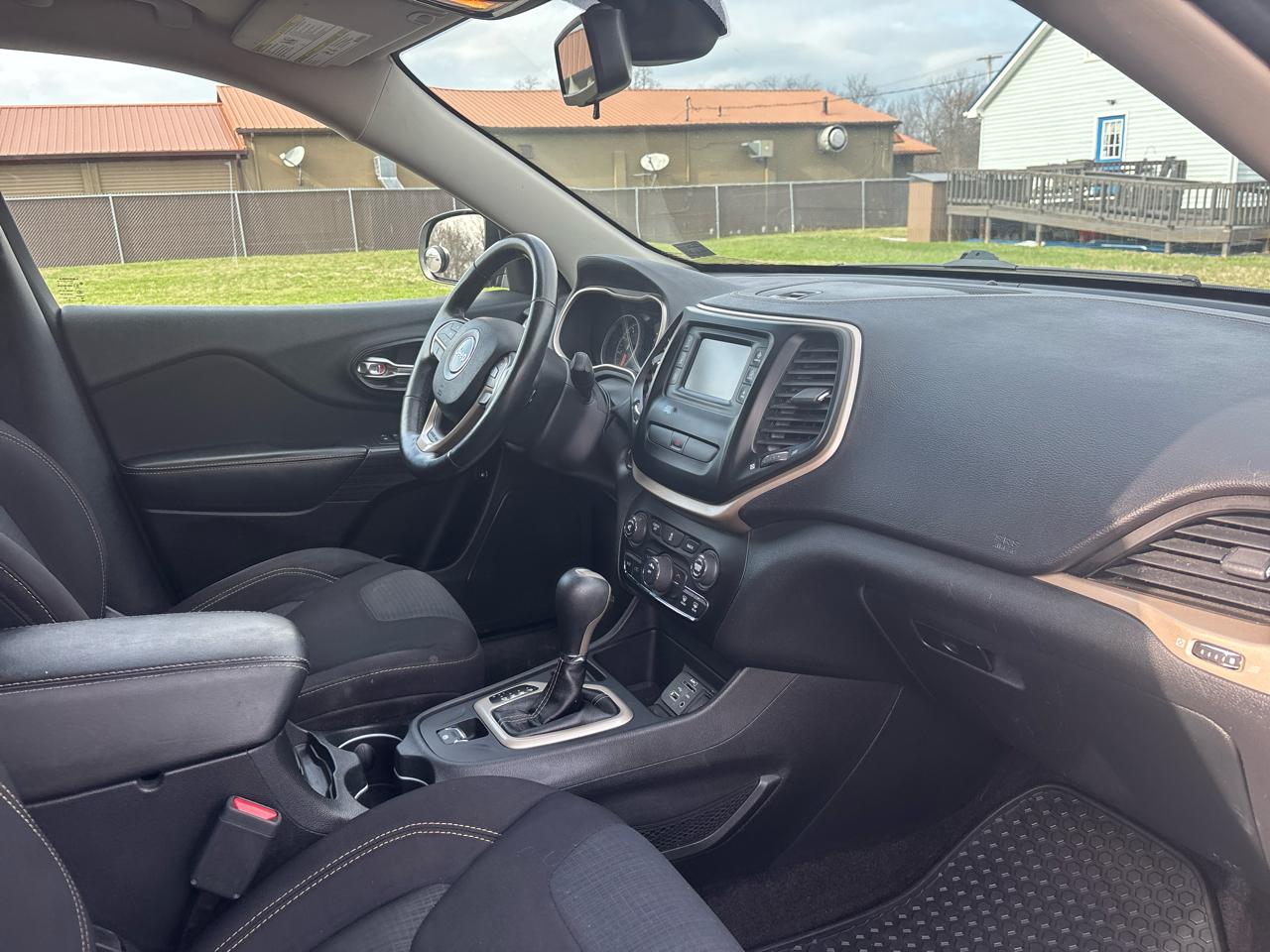 Jeep Cherokee FWD 4dr Latitude 2016