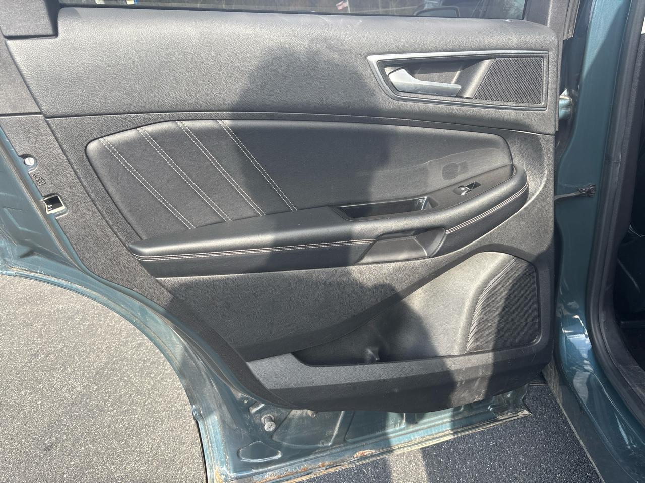 Ford Edge 4dr Sport AWD 2016