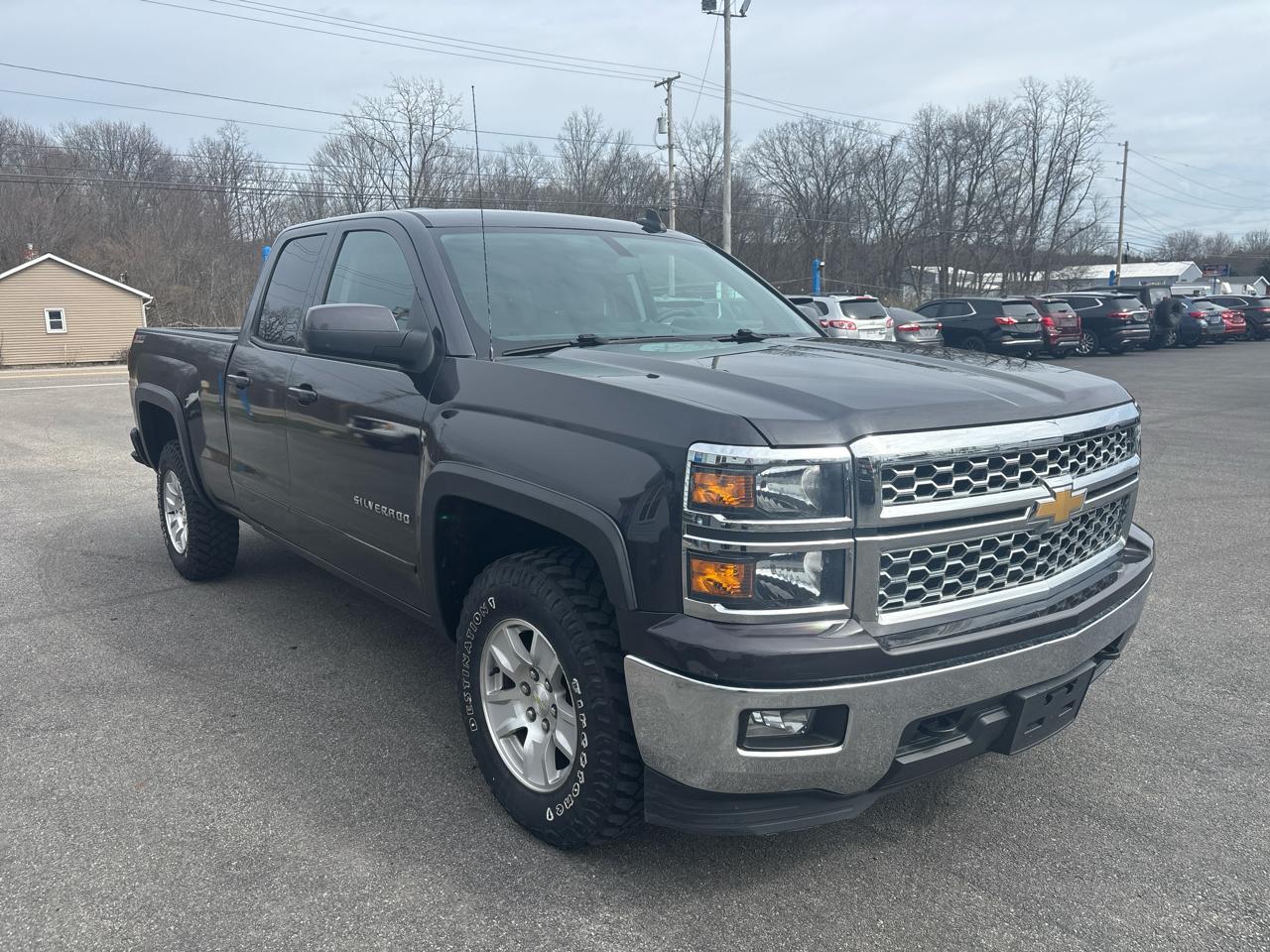 Chevrolet Silverado 1500 4WD Double Cab 143.5" LT w/1LT 2015