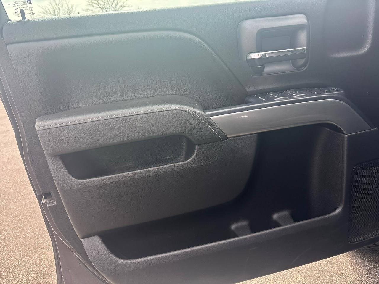 Chevrolet Silverado 1500 4WD Double Cab 143.5" LT w/1LT 2015