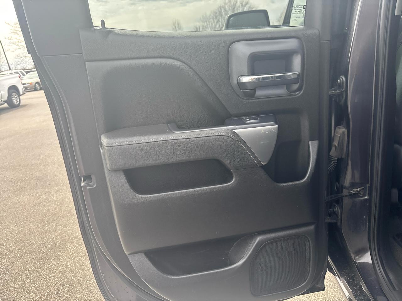 Chevrolet Silverado 1500 4WD Double Cab 143.5" LT w/1LT 2015