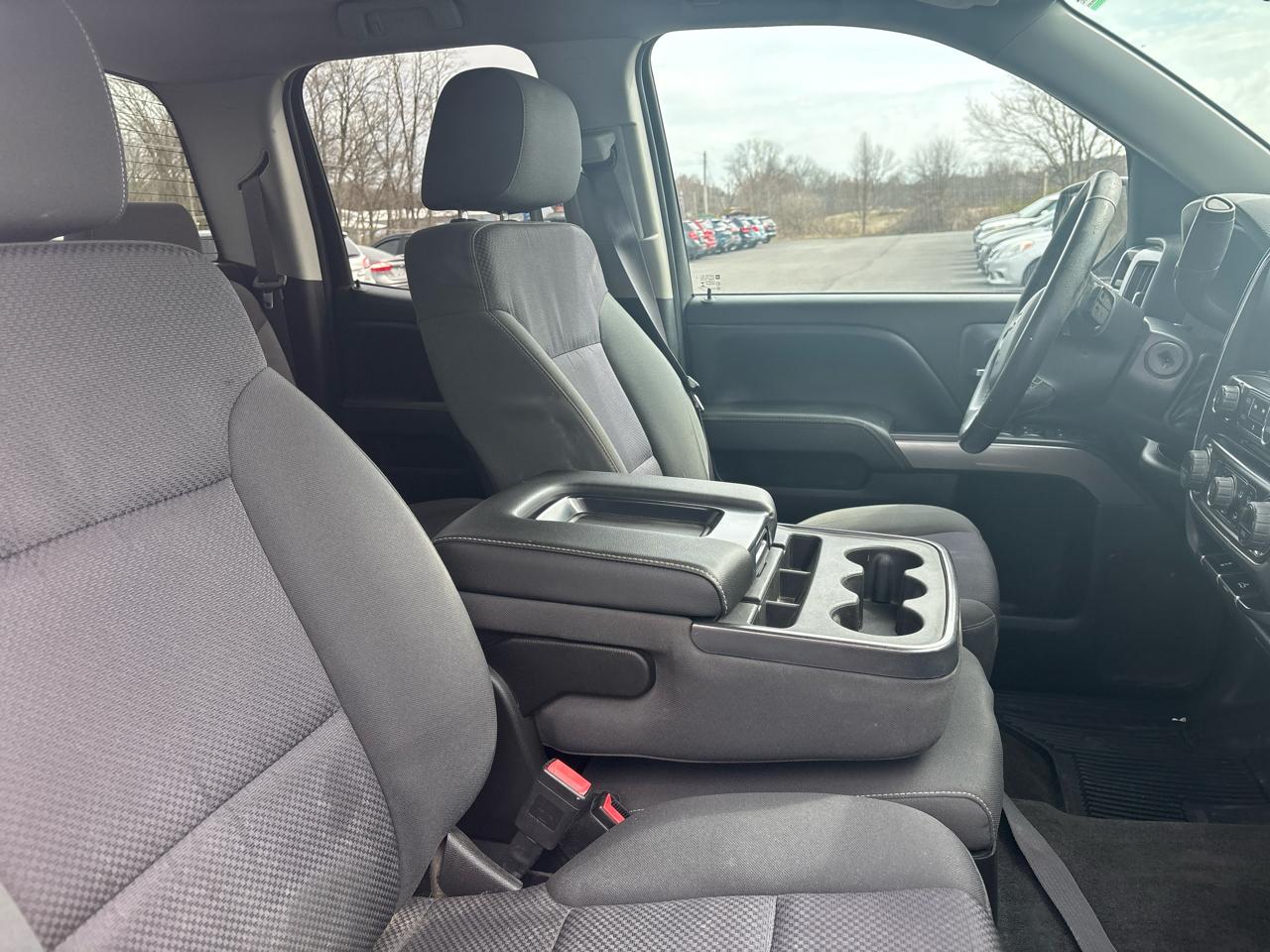 Chevrolet Silverado 1500 4WD Double Cab 143.5" LT w/1LT 2015