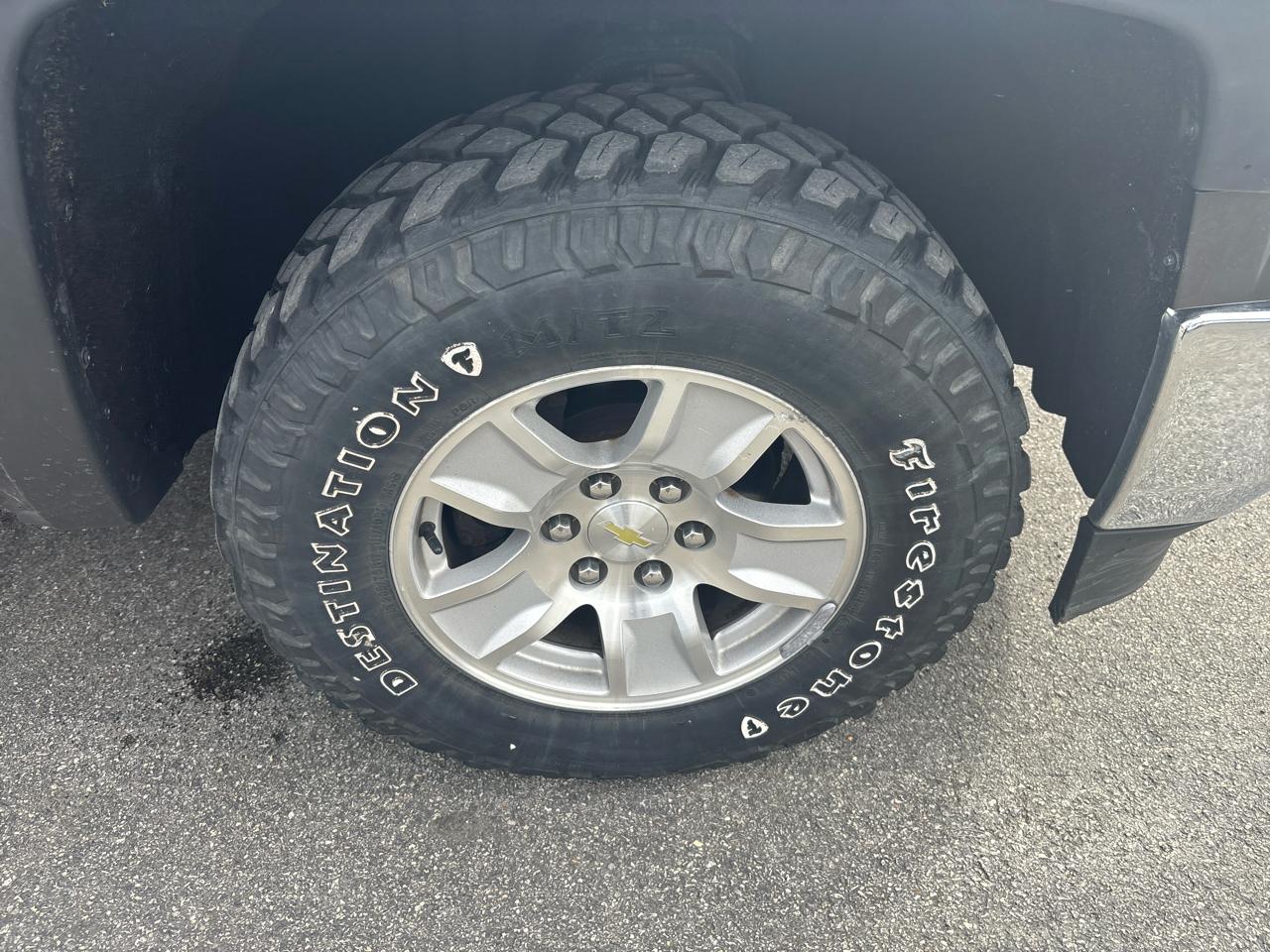 Chevrolet Silverado 1500 4WD Double Cab 143.5" LT w/1LT 2015