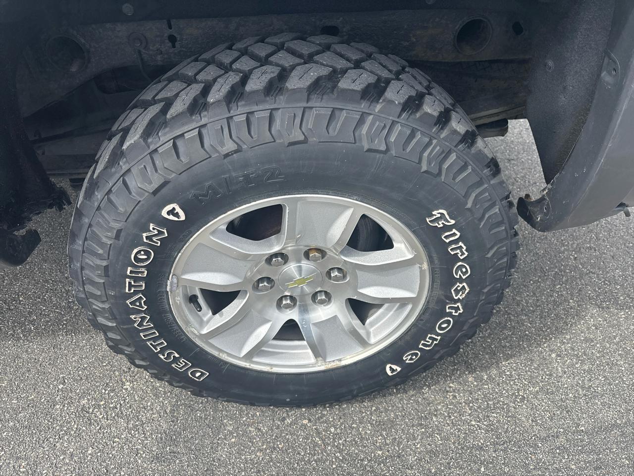 Chevrolet Silverado 1500 4WD Double Cab 143.5" LT w/1LT 2015