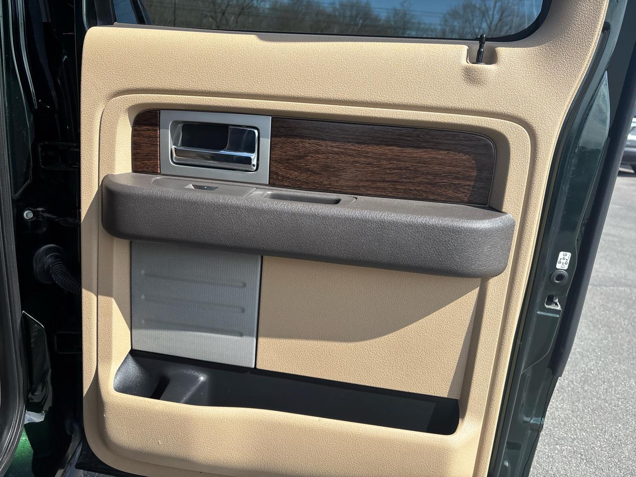 Ford F-150 4WD SuperCrew 145" XLT 2013