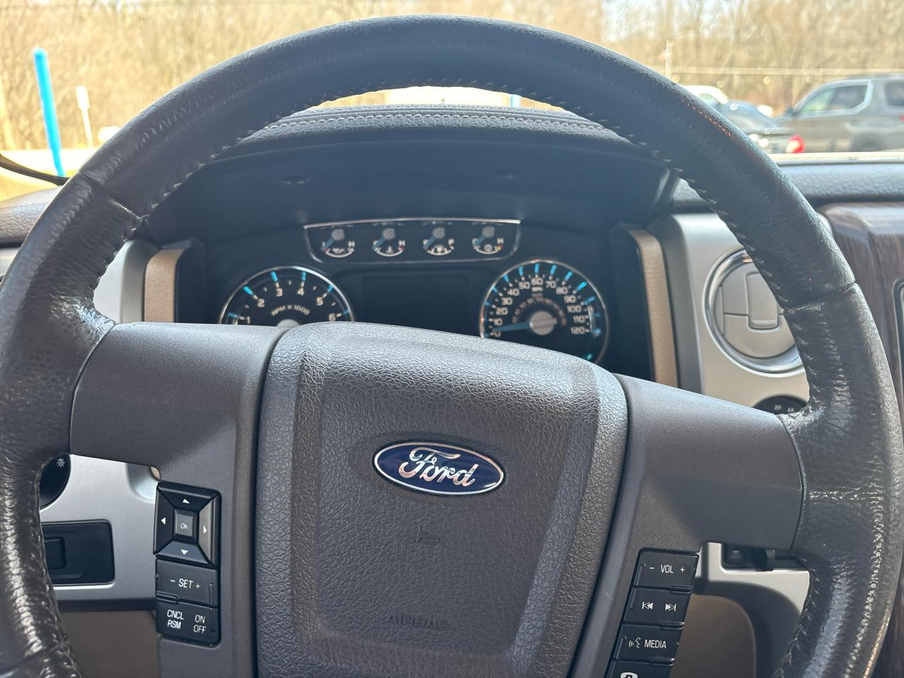 Ford F-150 4WD SuperCrew 145" XLT 2013