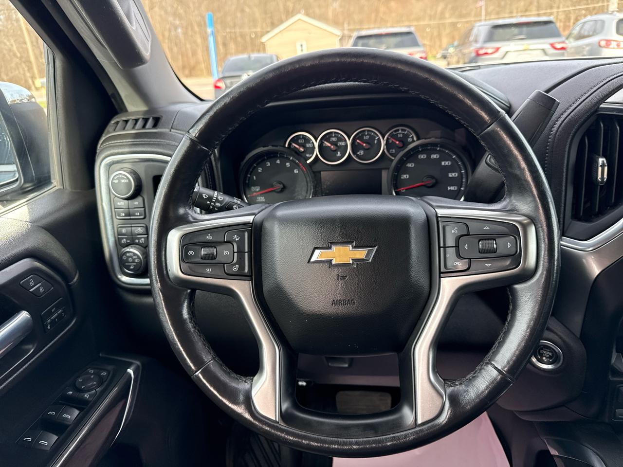 Chevrolet Silverado 1500 4WD Crew Cab 147" LTZ 2021