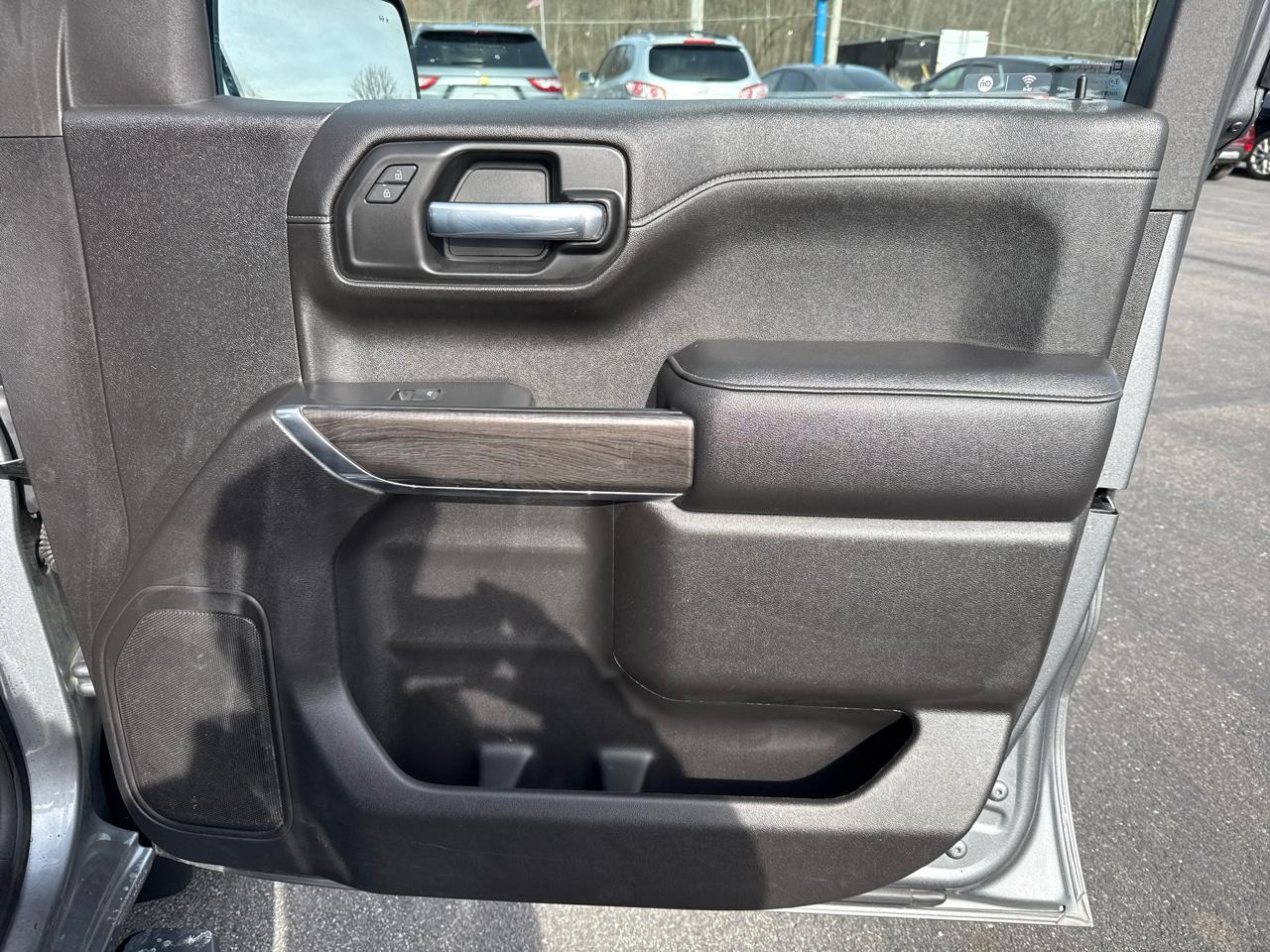 Chevrolet Silverado 1500 4WD Crew Cab 147" LTZ 2021