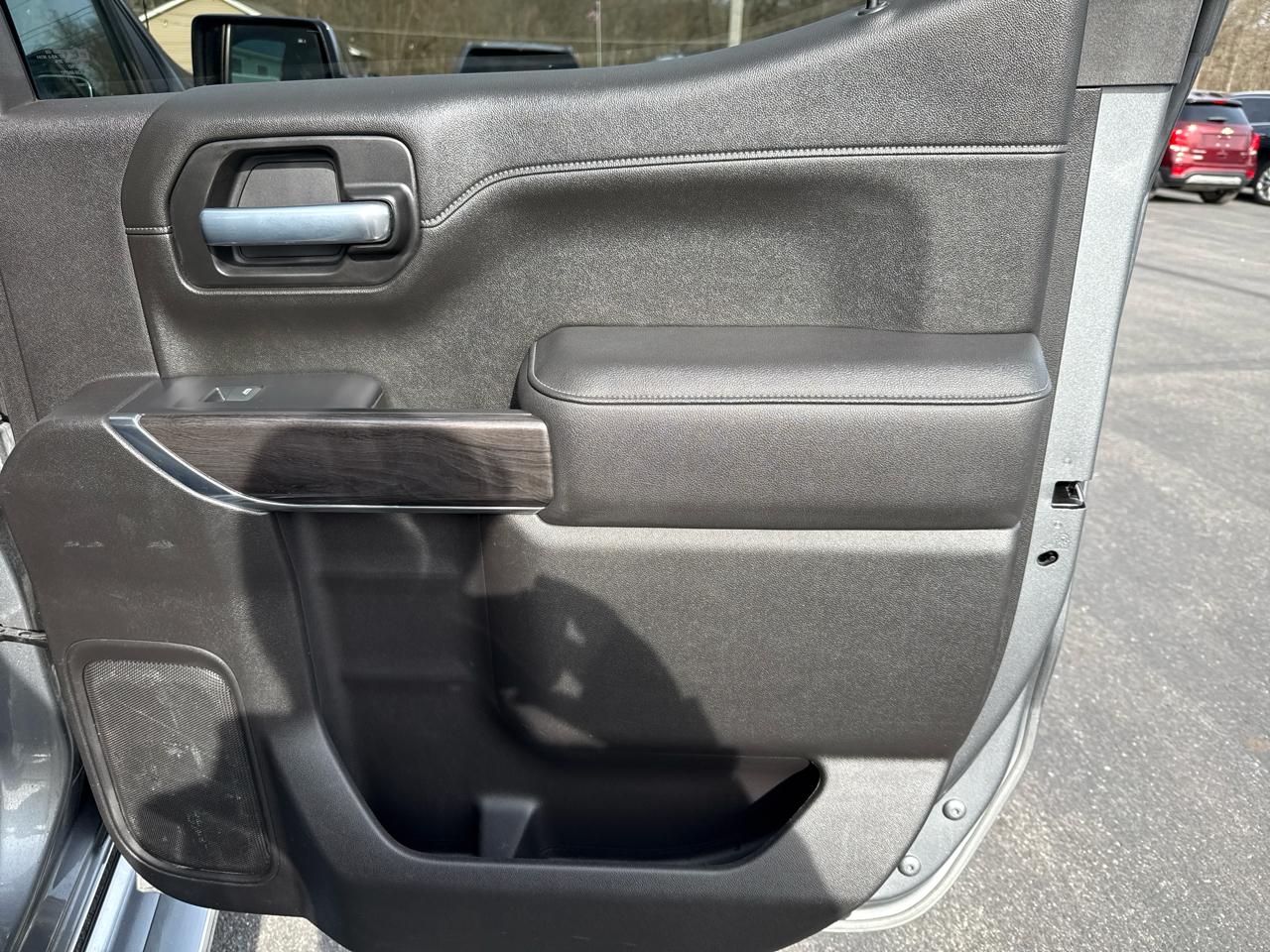 Chevrolet Silverado 1500 4WD Crew Cab 147" LTZ 2021