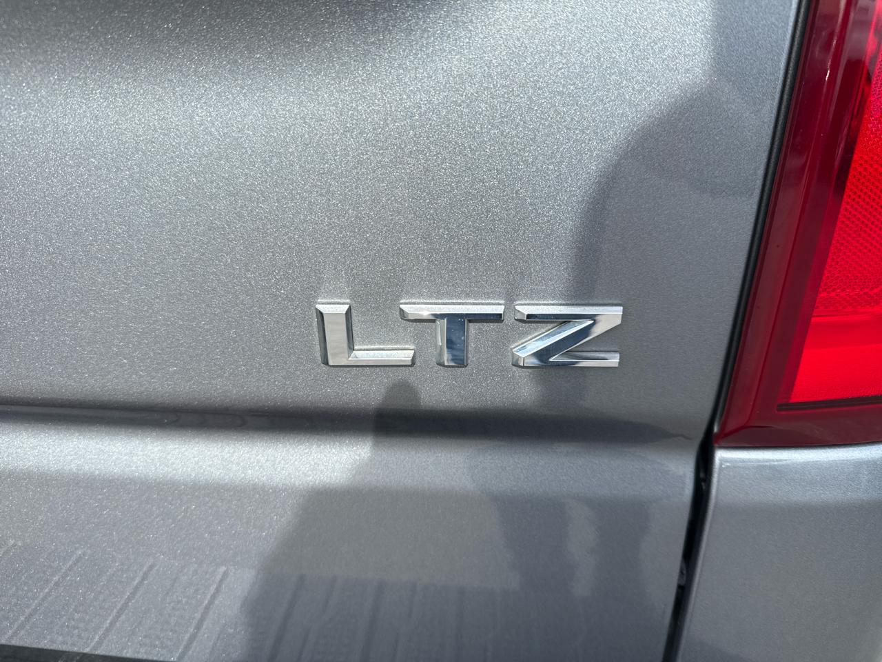 Chevrolet Silverado 1500 4WD Crew Cab 147" LTZ 2021