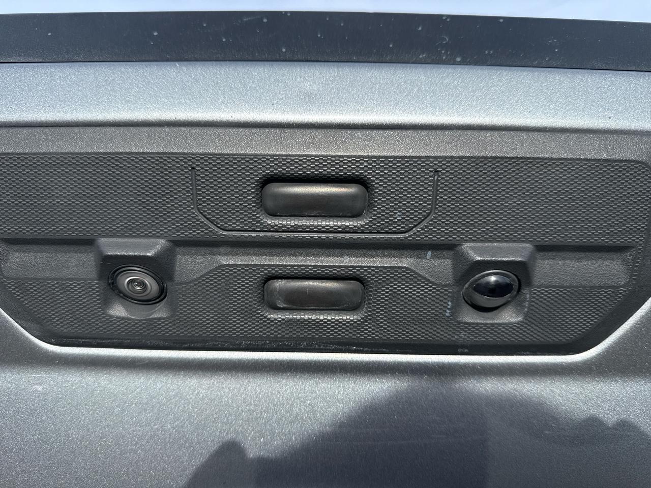 Chevrolet Silverado 1500 4WD Crew Cab 147" LTZ 2021