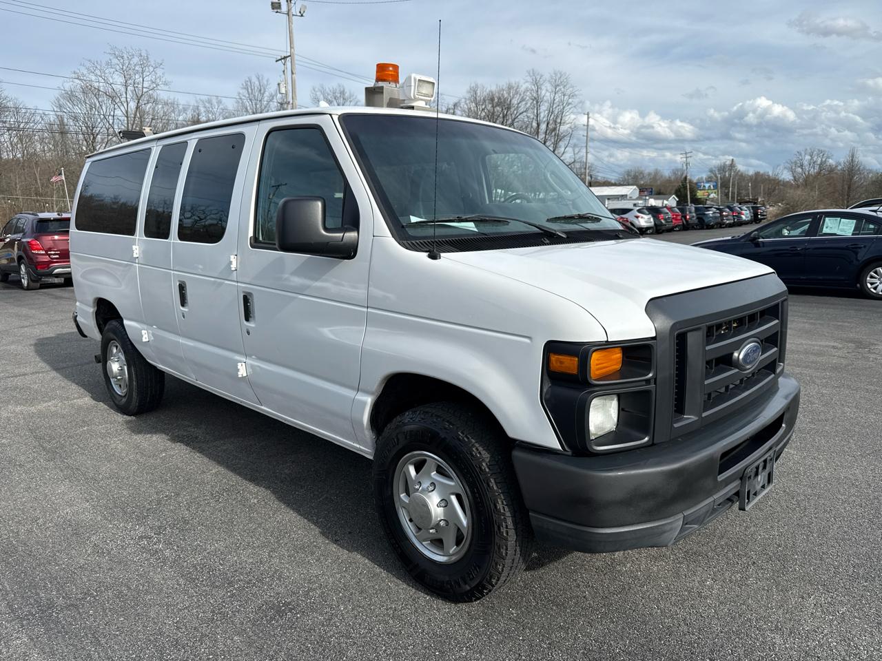 Ford Econoline Cargo Van E-350 Super Duty Commercial 2012