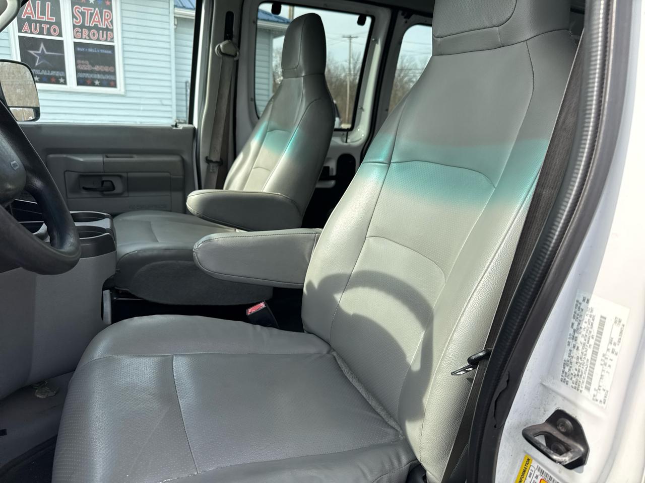 Ford Econoline Cargo Van E-350 Super Duty Commercial 2012