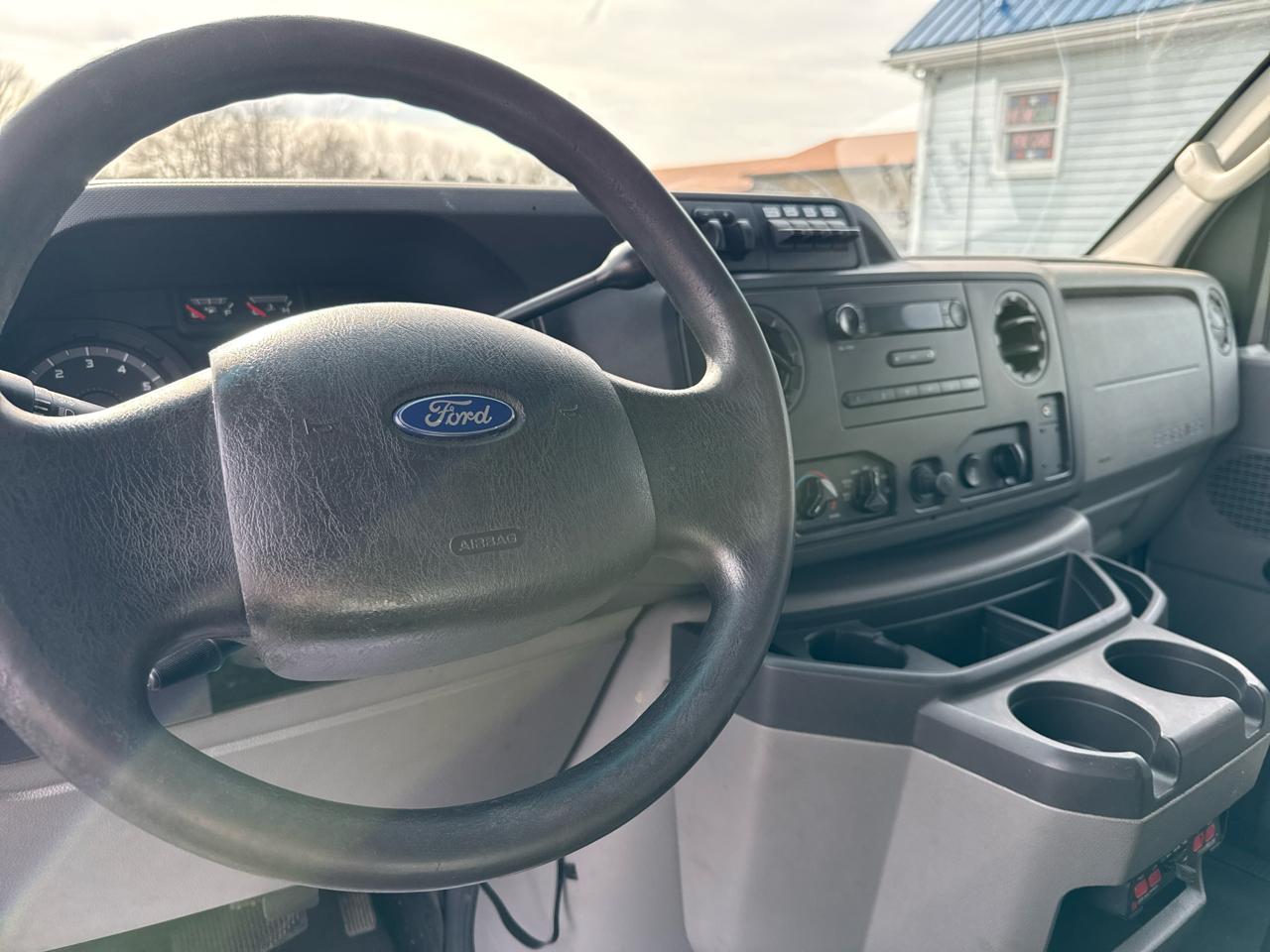 Ford Econoline Cargo Van E-350 Super Duty Commercial 2012