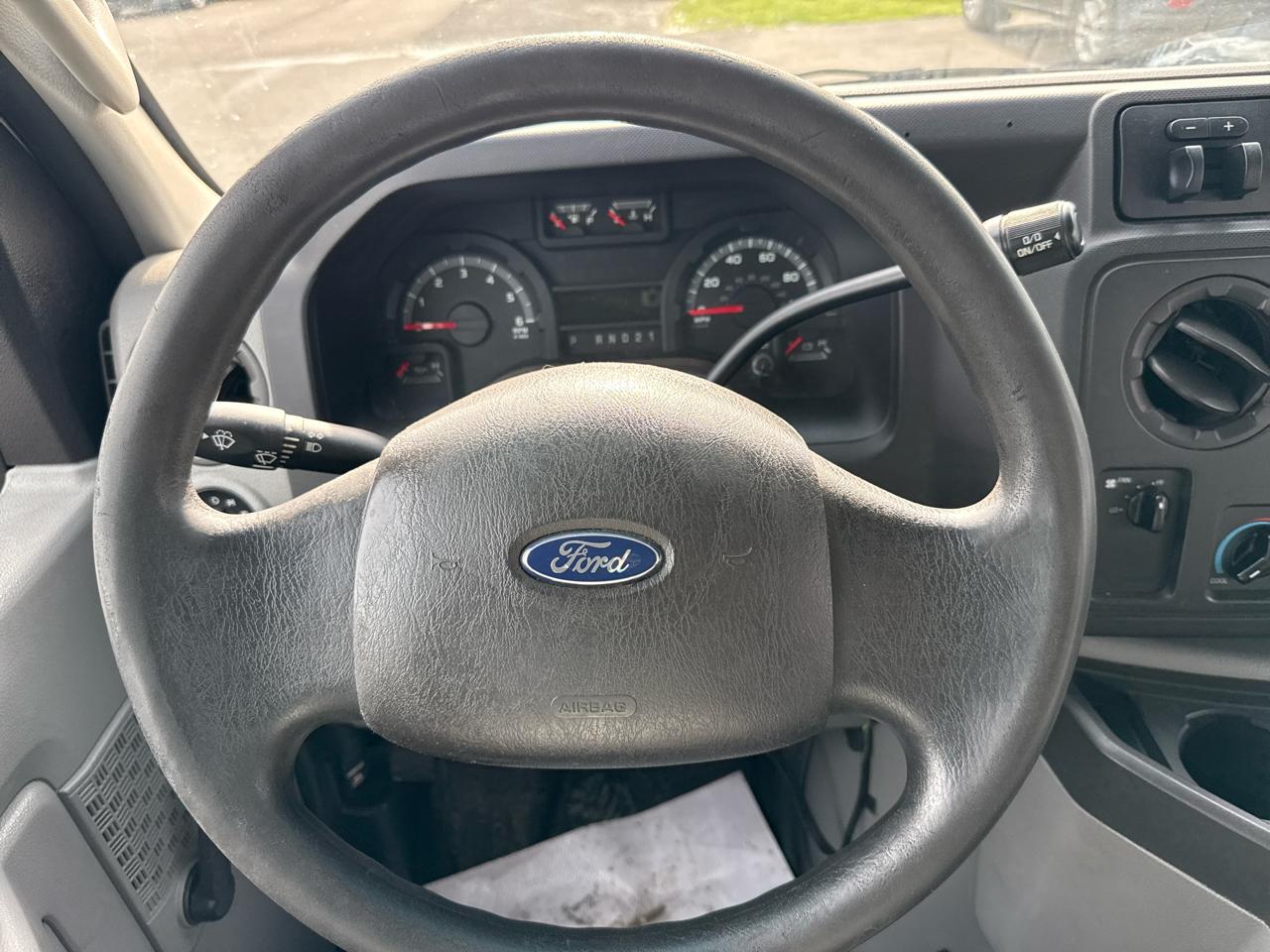 Ford Econoline Cargo Van E-350 Super Duty Commercial 2012