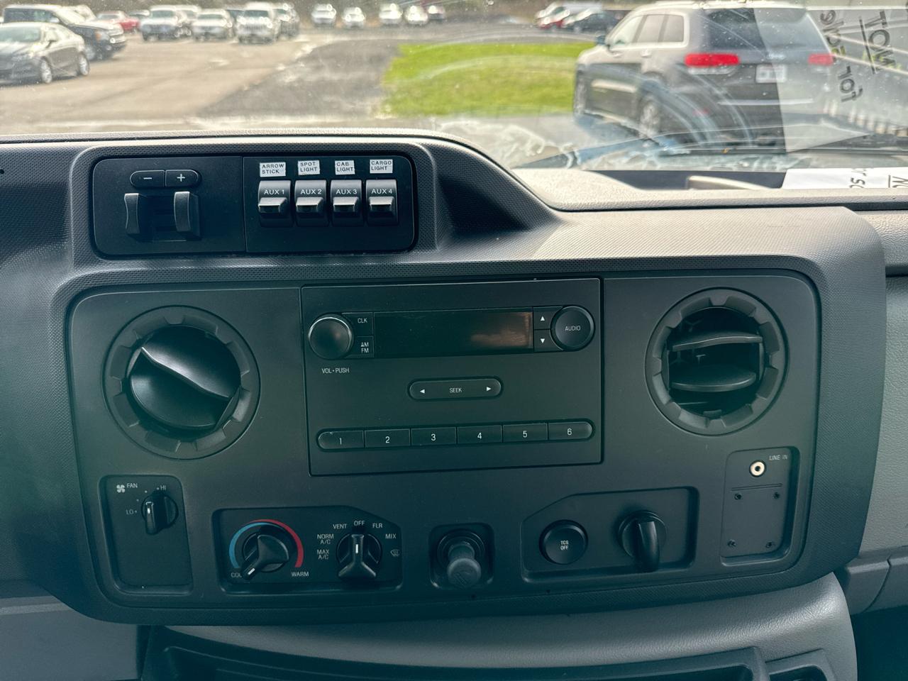 Ford Econoline Cargo Van E-350 Super Duty Commercial 2012