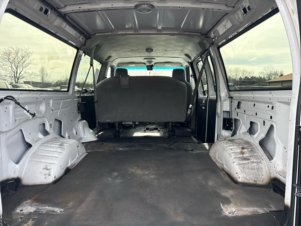 Ford Econoline Cargo Van E-350 Super Duty Commercial 2012