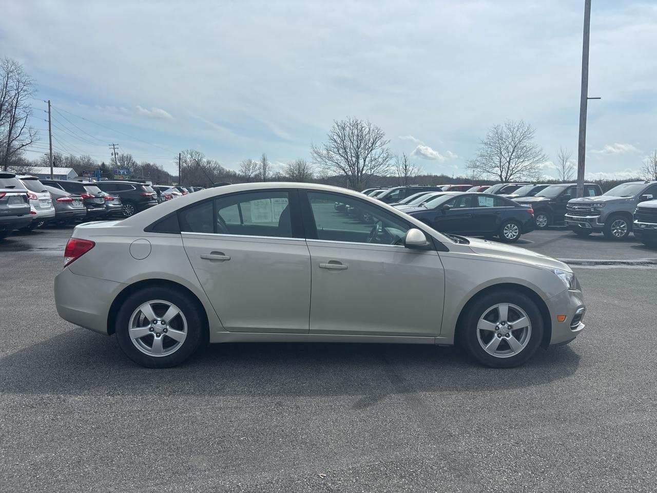 Chevrolet Cruze 4dr Sdn Auto 1LT 2015