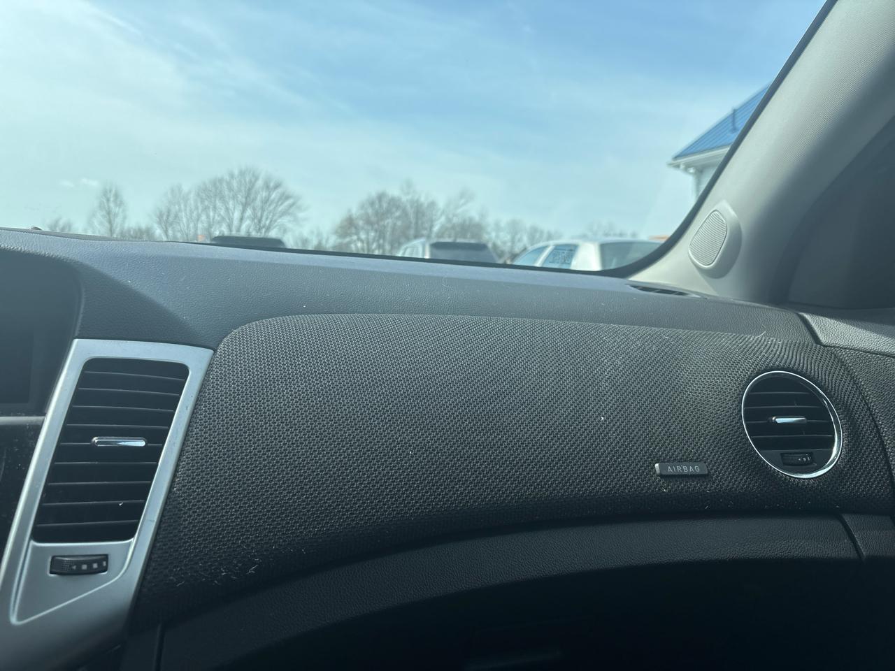 Chevrolet Cruze 4dr Sdn Auto 1LT 2015