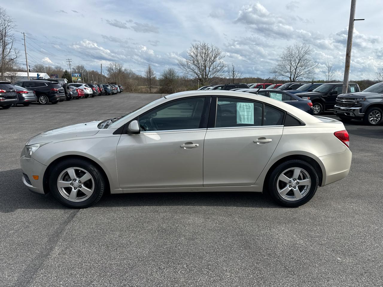 Chevrolet Cruze 4dr Sdn Auto 1LT 2013