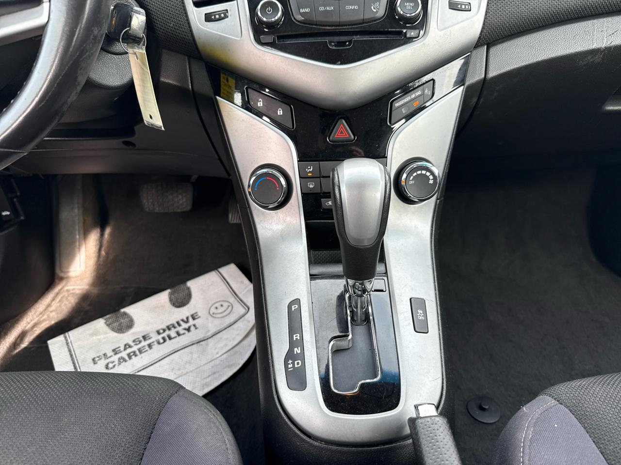 Chevrolet Cruze 4dr Sdn Auto 1LT 2013