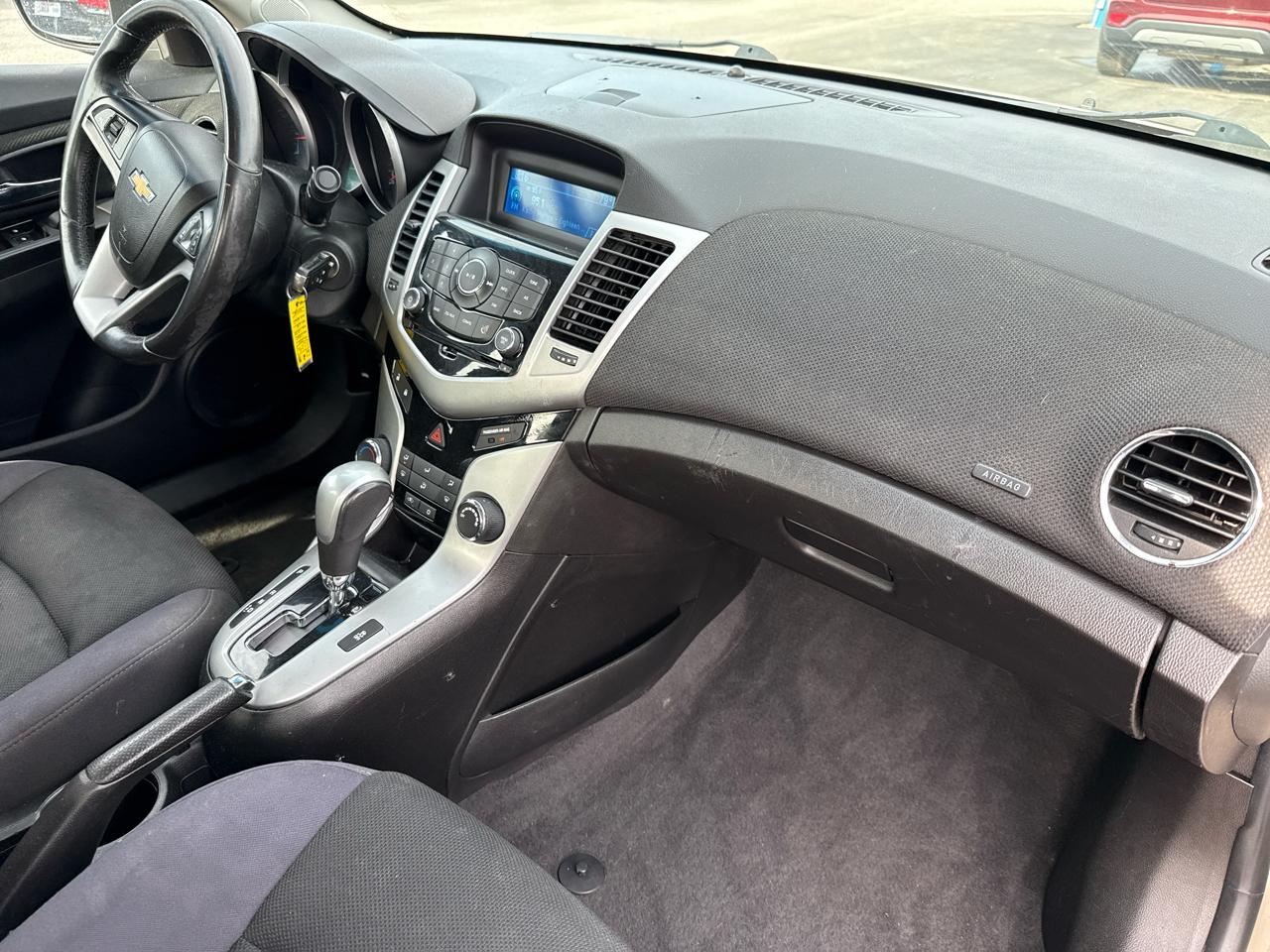 Chevrolet Cruze 4dr Sdn Auto 1LT 2013