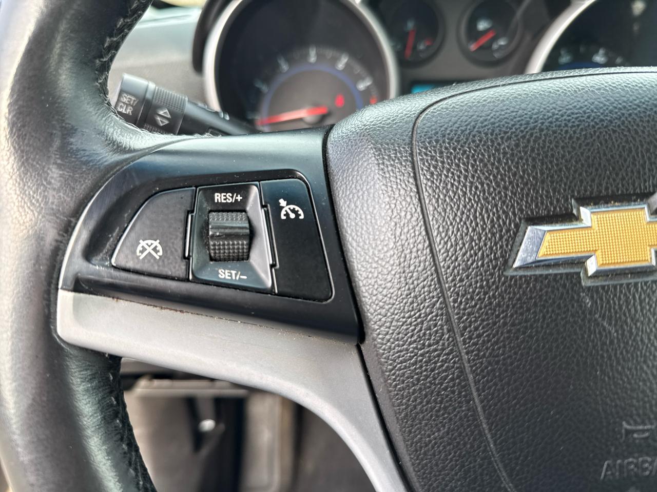 Chevrolet Cruze 4dr Sdn Auto 1LT 2013