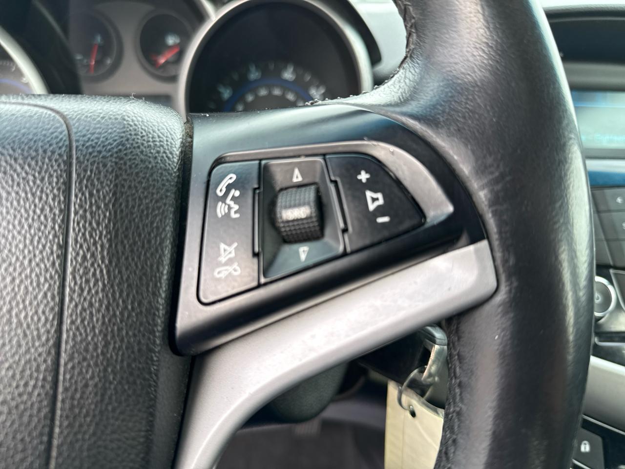 Chevrolet Cruze 4dr Sdn Auto 1LT 2013