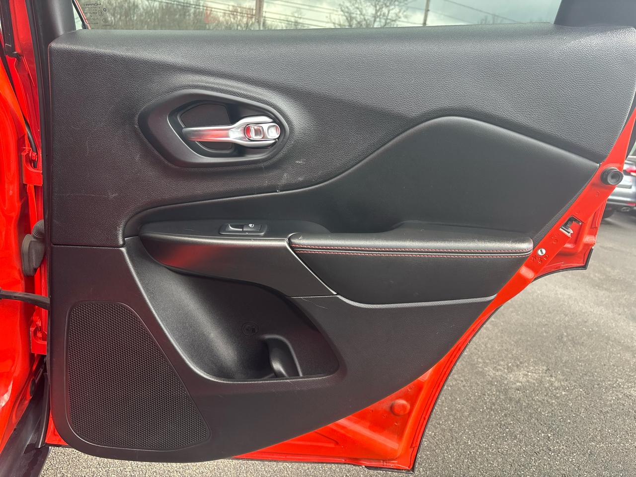 Jeep Cherokee Trailhawk 4x4 2021