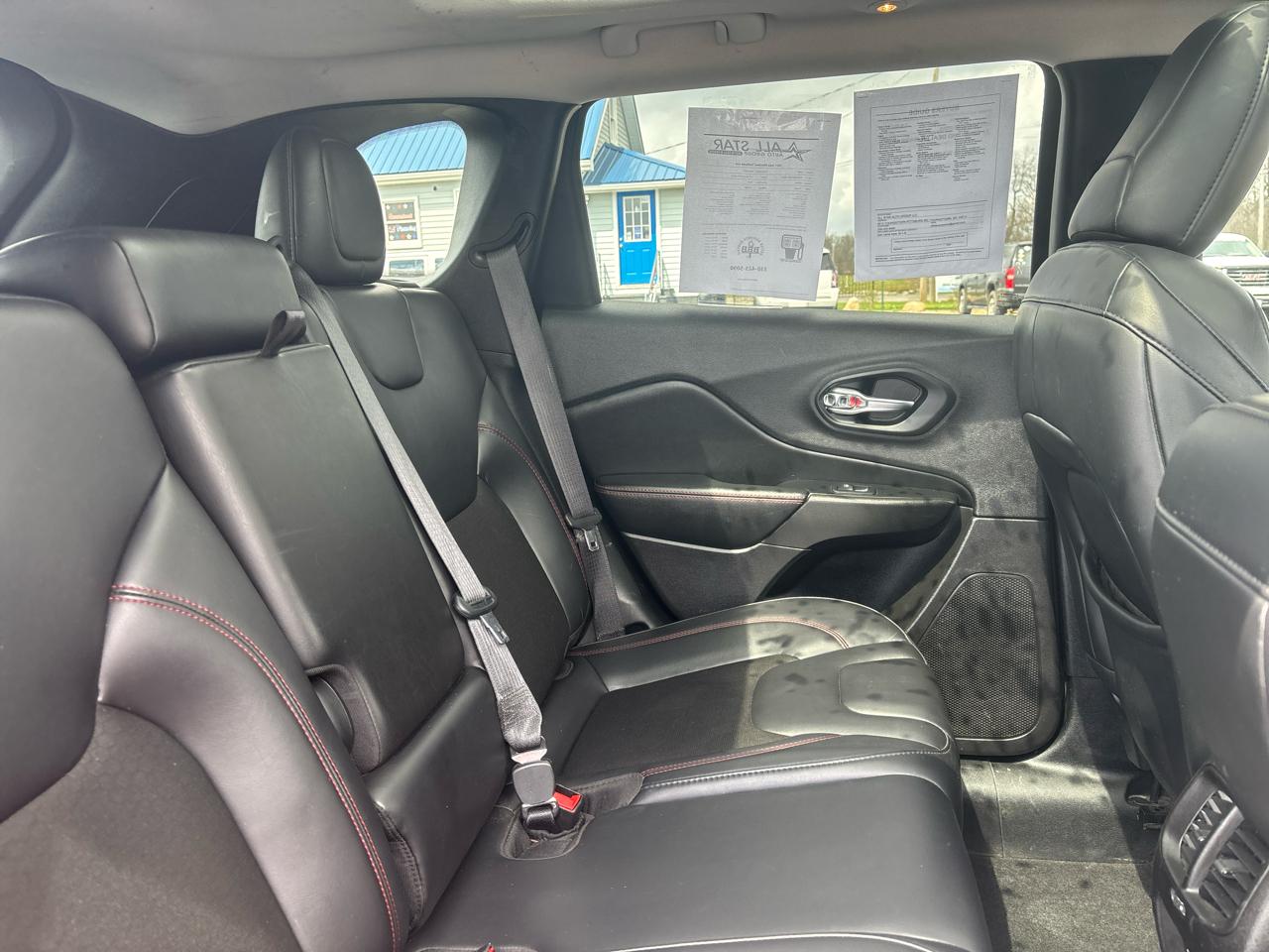 Jeep Cherokee Trailhawk 4x4 2021