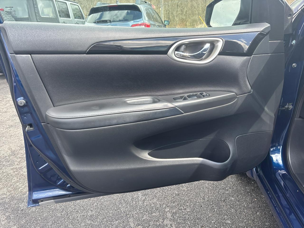 Nissan Sentra SV CVT *Ltd Avail* 2019