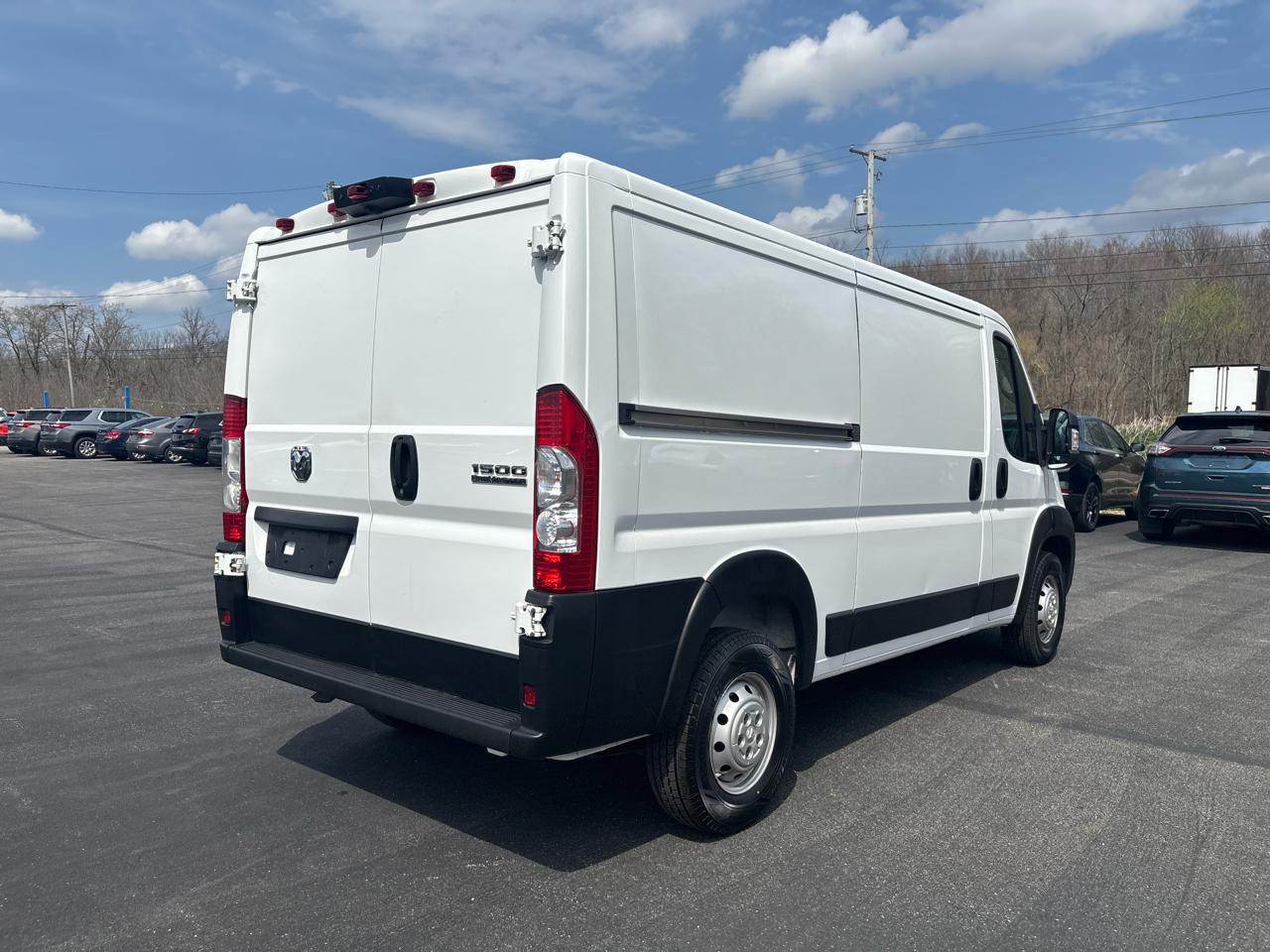 RAM ProMaster Cargo Van 1500 Low Roof 136" WB 2023