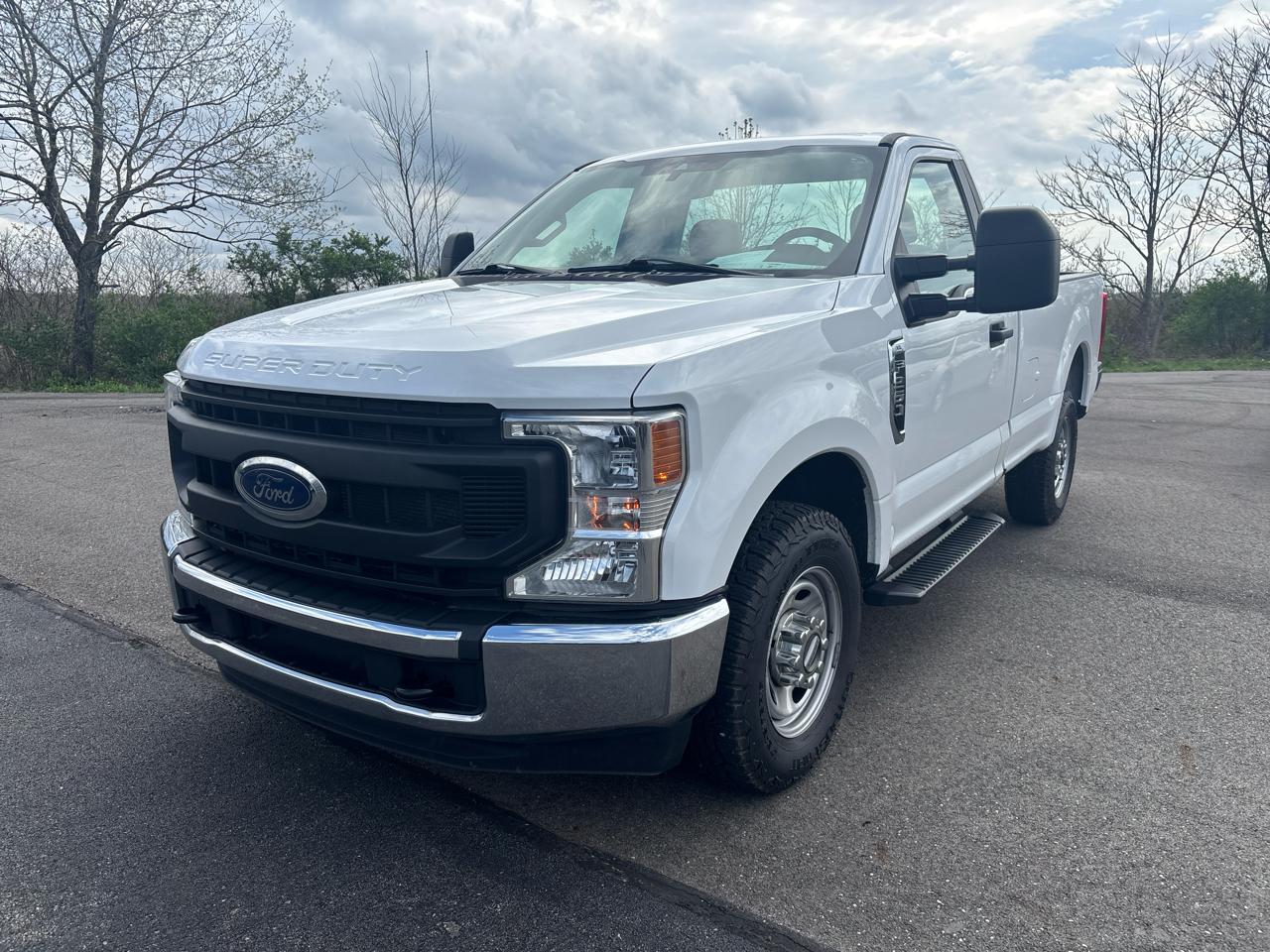 Ford Super Duty F-250 SRW XLT 2WD Reg Cab 8' Box 2021