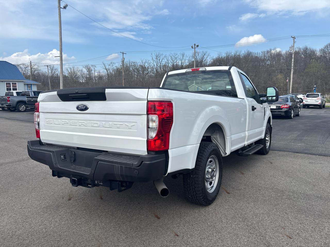 Ford Super Duty F-250 SRW XLT 2WD Reg Cab 8' Box 2021