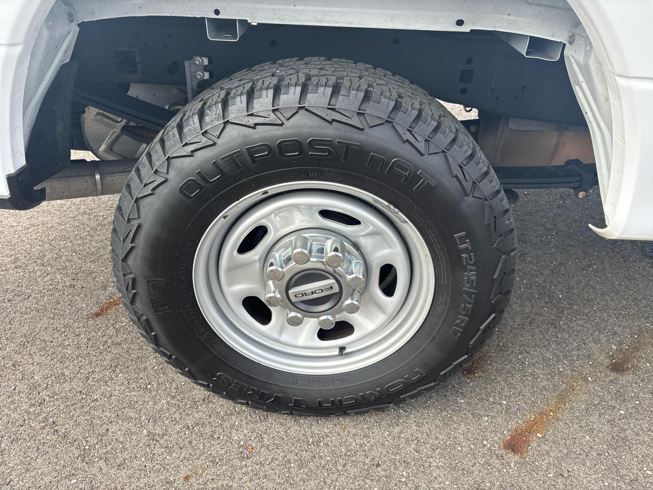 Ford Super Duty F-250 SRW XLT 2WD Reg Cab 8' Box 2021