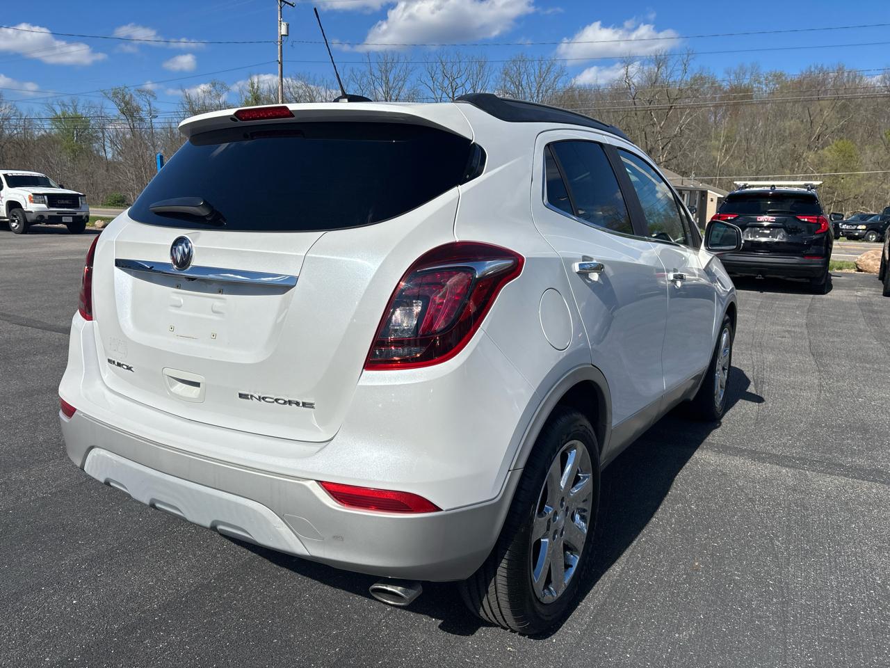 Buick Encore FWD 4dr Essence 2017