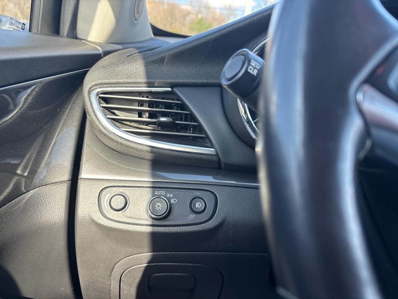 Buick Encore FWD 4dr Essence 2017