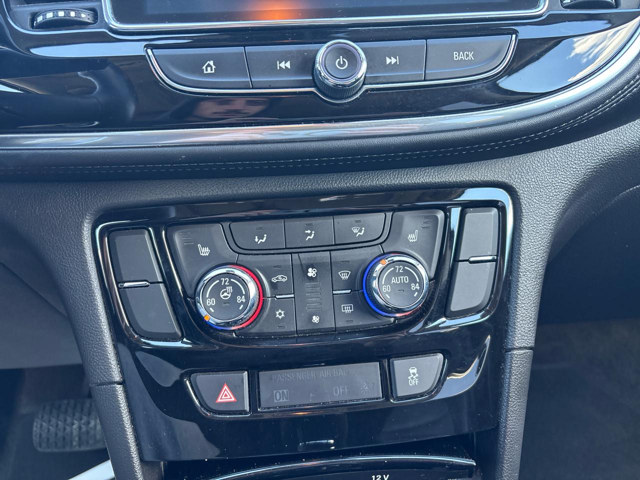 Buick Encore FWD 4dr Essence 2017