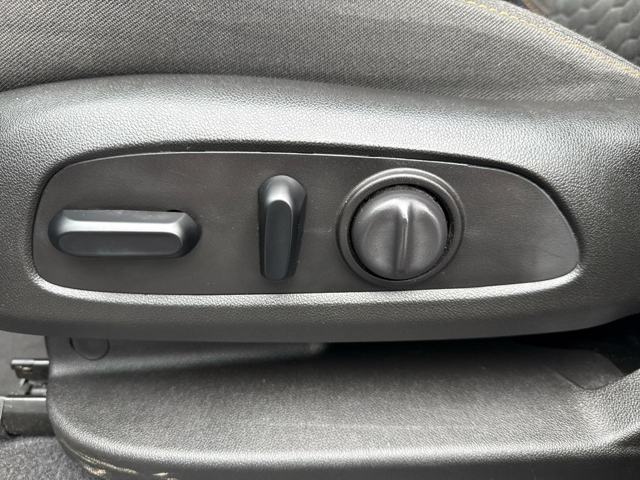 Chevrolet Equinox FWD 4dr LT w/1LT 2021