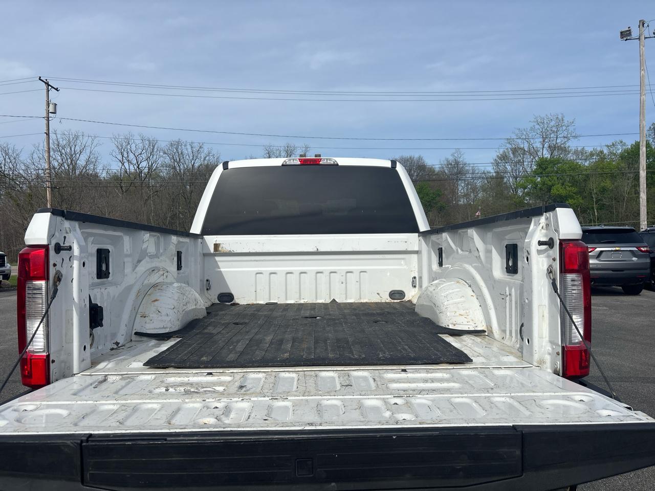 Ford Super Duty F-250 SRW XLT 4WD SuperCab 6.75' Box 2017