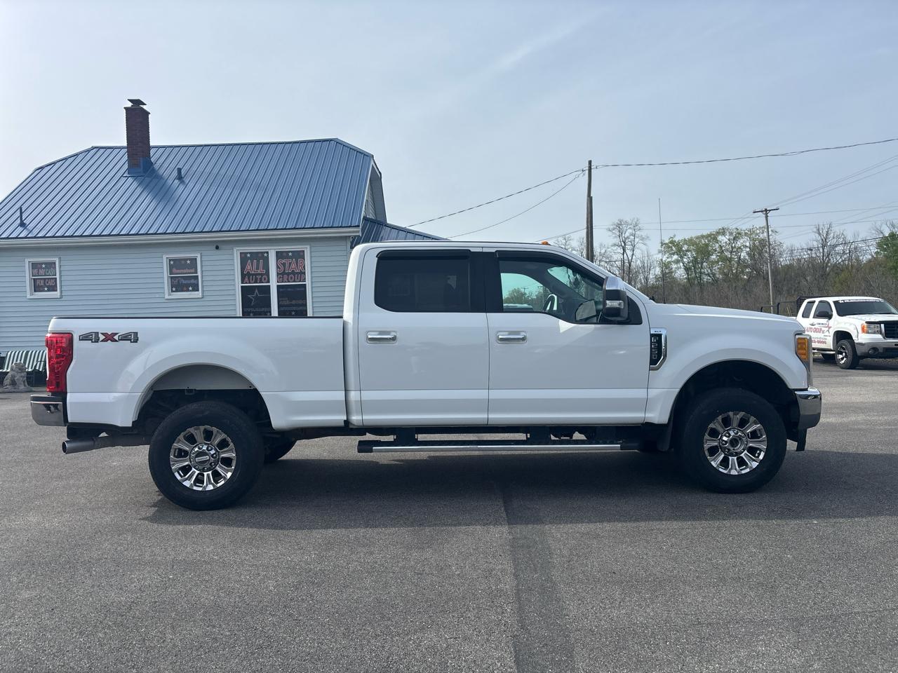 Ford Super Duty F-250 SRW XLT 4WD SuperCab 6.75' Box 2017