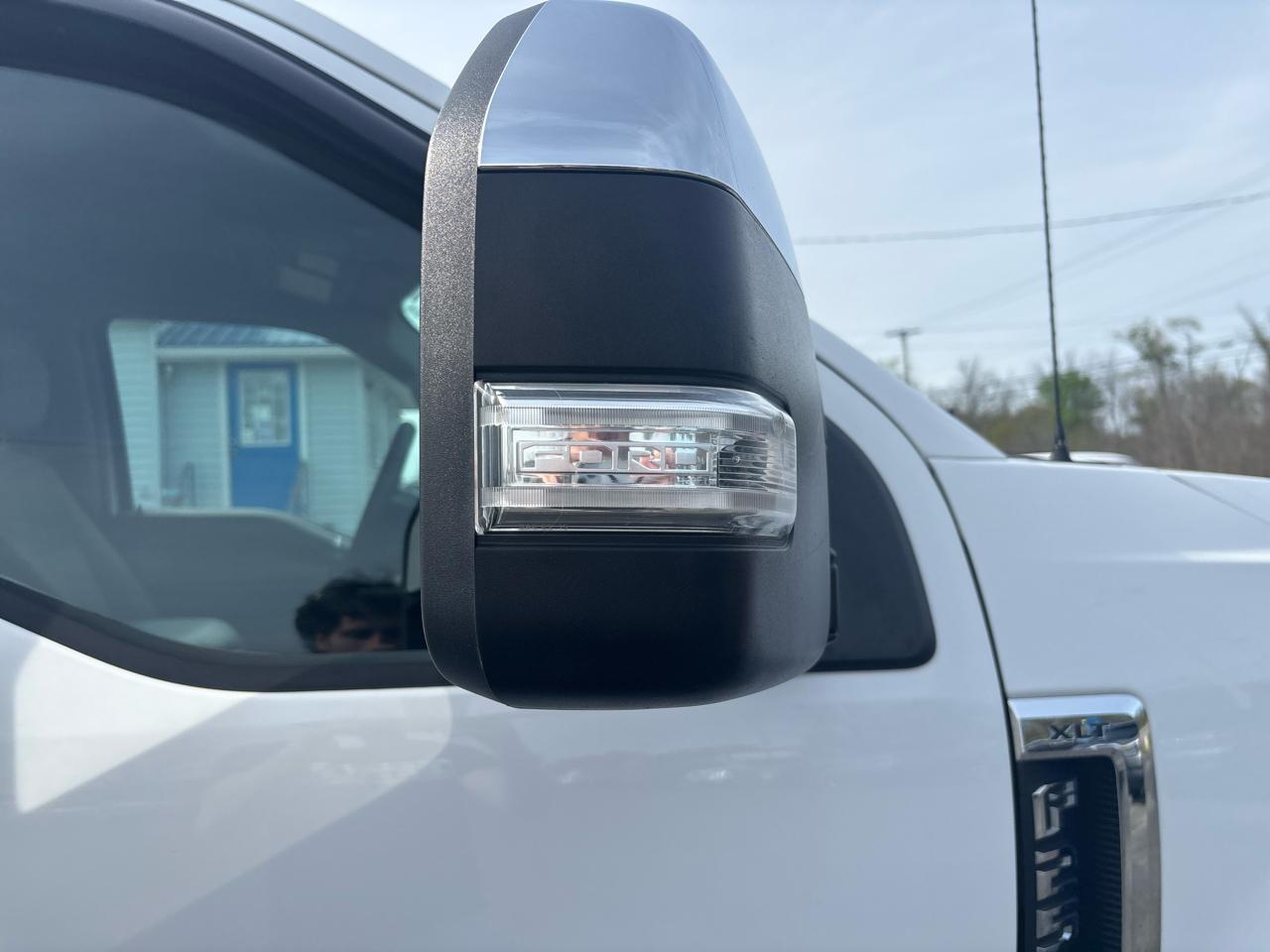 Ford Super Duty F-250 SRW XLT 4WD SuperCab 6.75' Box 2017