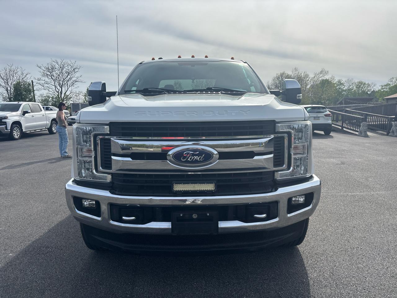 Ford Super Duty F-250 SRW XLT 4WD SuperCab 6.75' Box 2017