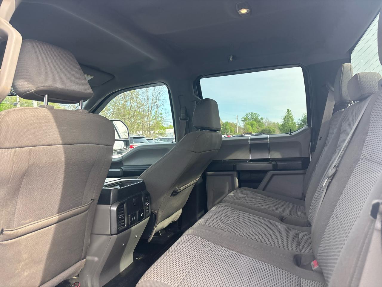 Ford Super Duty F-250 SRW XLT 4WD SuperCab 6.75' Box 2017