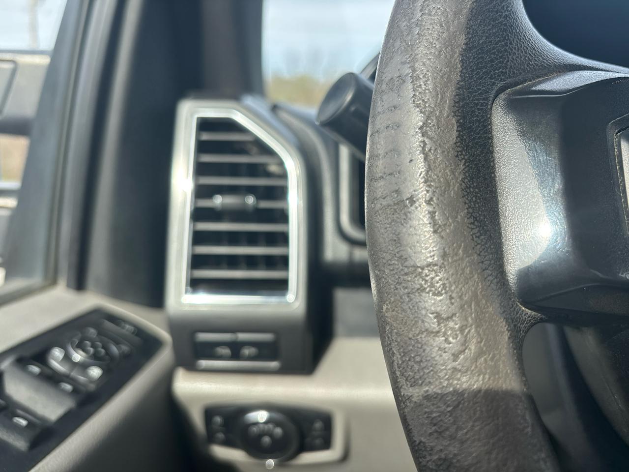 Ford Super Duty F-250 SRW XLT 4WD SuperCab 6.75' Box 2017