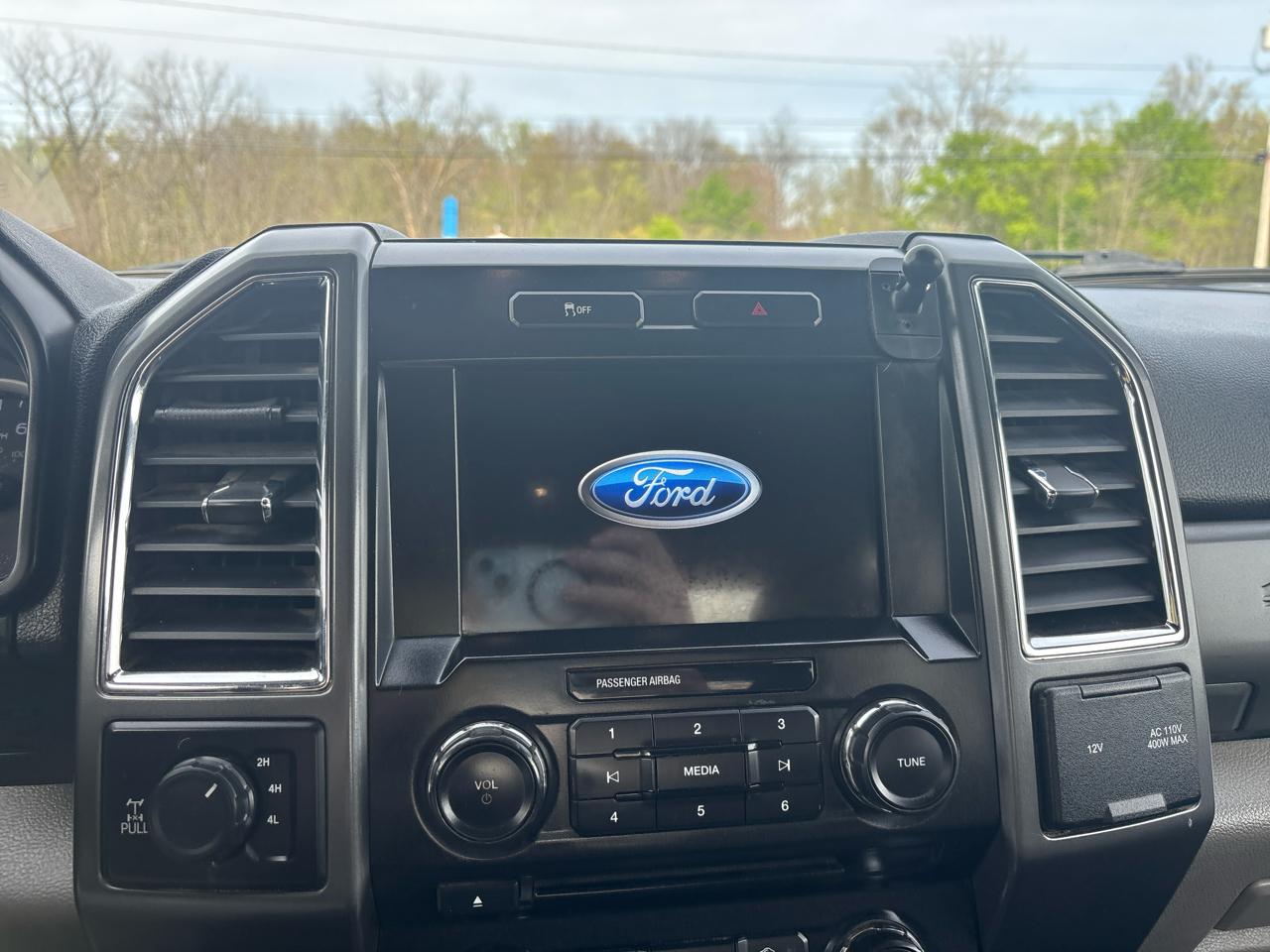 Ford Super Duty F-250 SRW XLT 4WD SuperCab 6.75' Box 2017