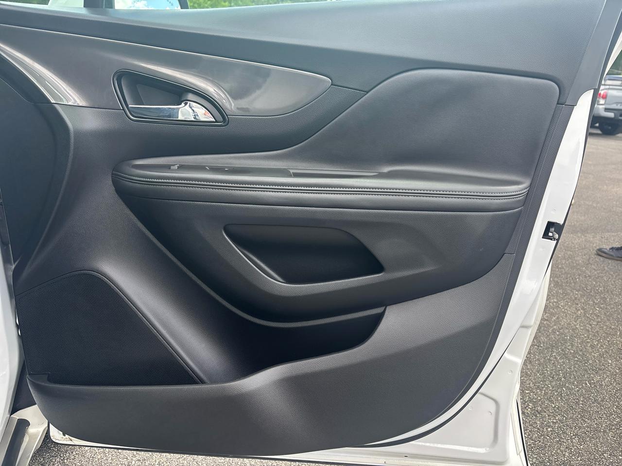 Buick Encore FWD 4dr Essence 2017