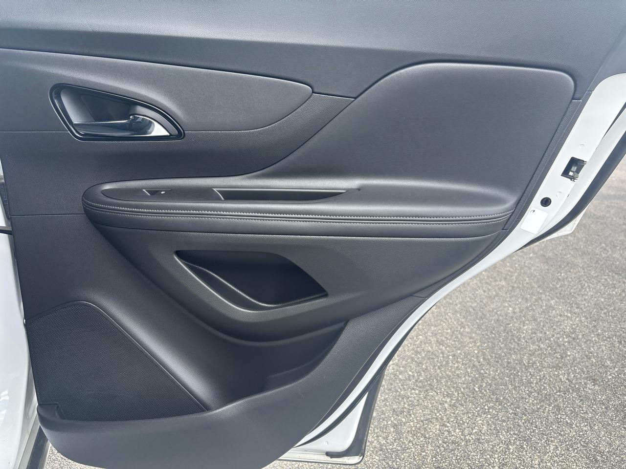 Buick Encore FWD 4dr Essence 2017