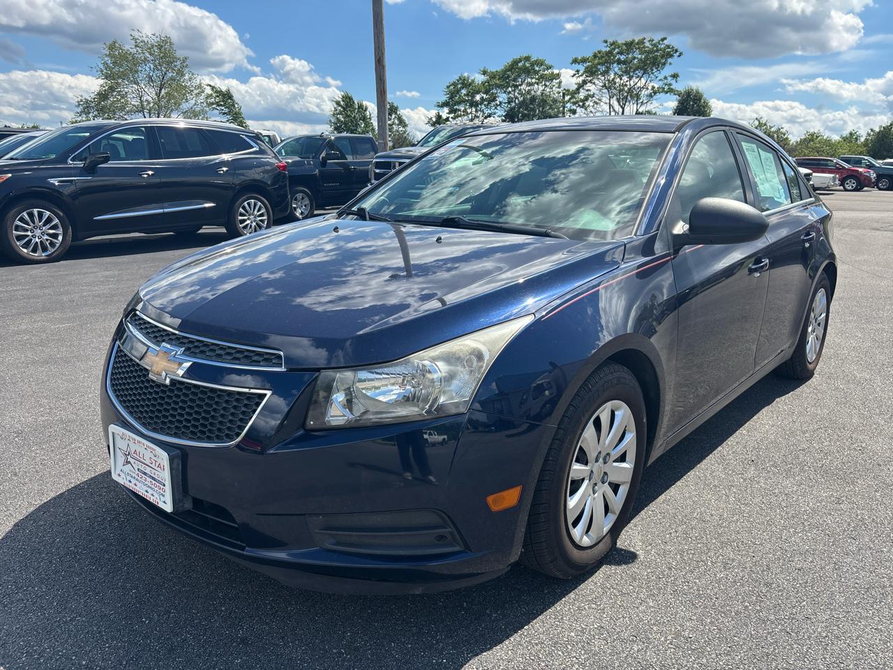 2011 Chevrolet Cruze 4dr Sdn LS